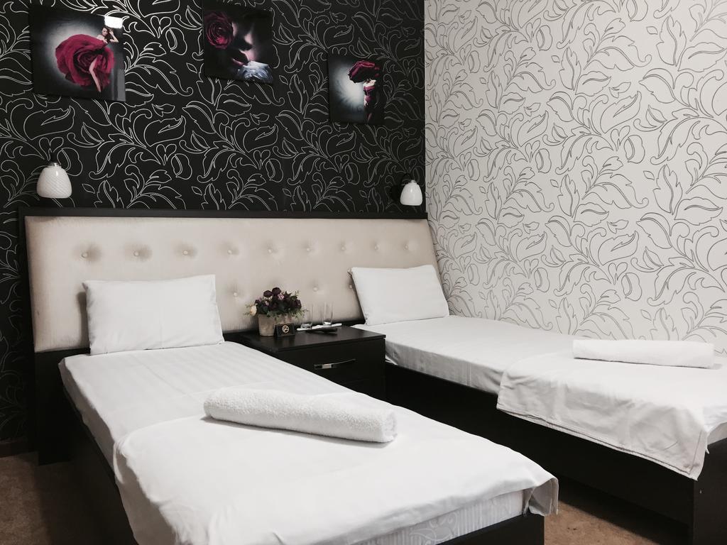 Hotel Avenue Бішкек Екстер'єр фото