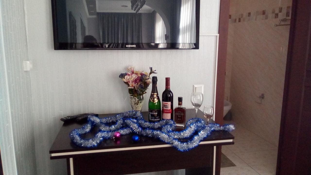 Hotel Avenue Бішкек Екстер'єр фото