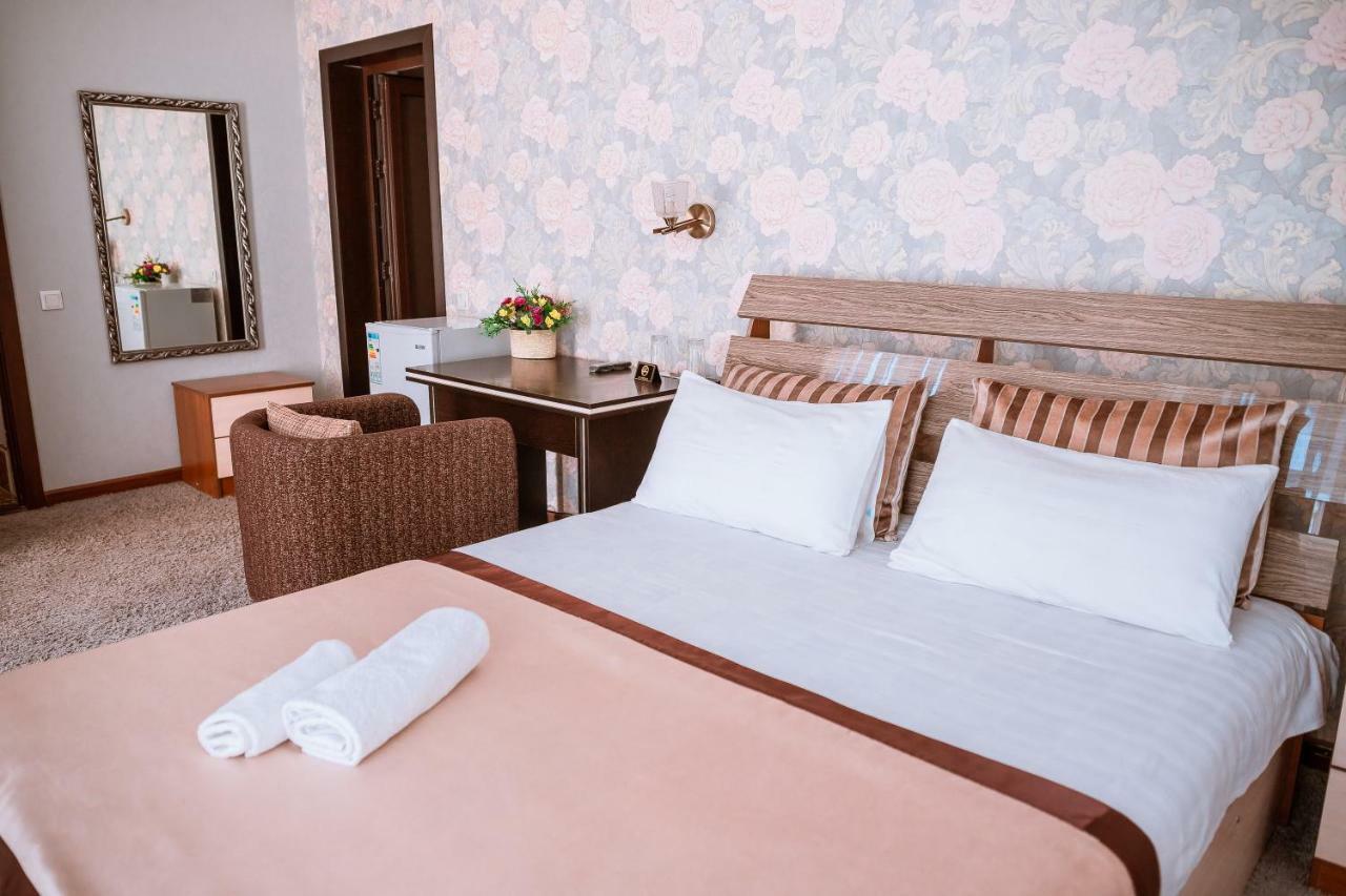 Hotel Avenue Бішкек Екстер'єр фото