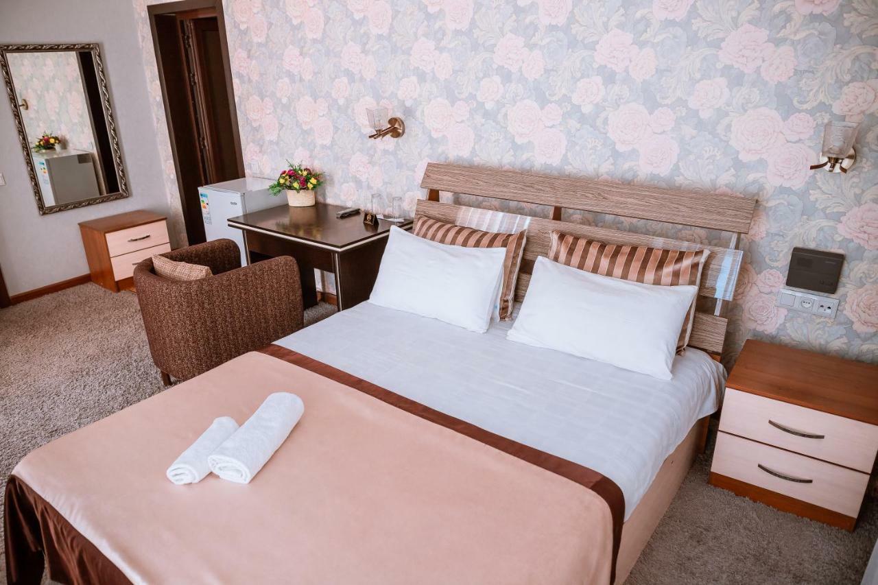 Hotel Avenue Бішкек Екстер'єр фото